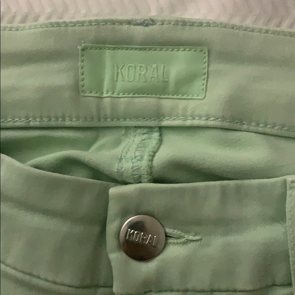 Koral jeans - Picture 2 of 3